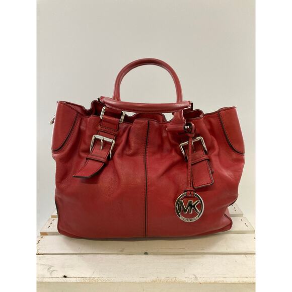 MICHAEL KORS, LARGE RED PEBBLED LEATHER CROSSBODY (ASIS) - Picture 2 of 15